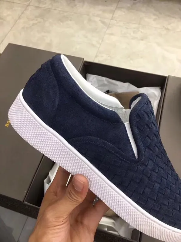 Men's men's shoes 💰420 [New style] 🎍🎍⚠️BOTTEGA VENETA) BV fashionable and casual classic, classic on sale ⬆️⬆️! (High quality) only better than genuine products from counters! Top handcrafted woven decoration [strong]💯💯 Breathable mesh lining plus mixed sheepskin and original latex feet! Genuine rubber anti-slip outsole! ! Super comfortable! Welcome to compare the authentic products at the counter! 38 to 44 (45 can be customized